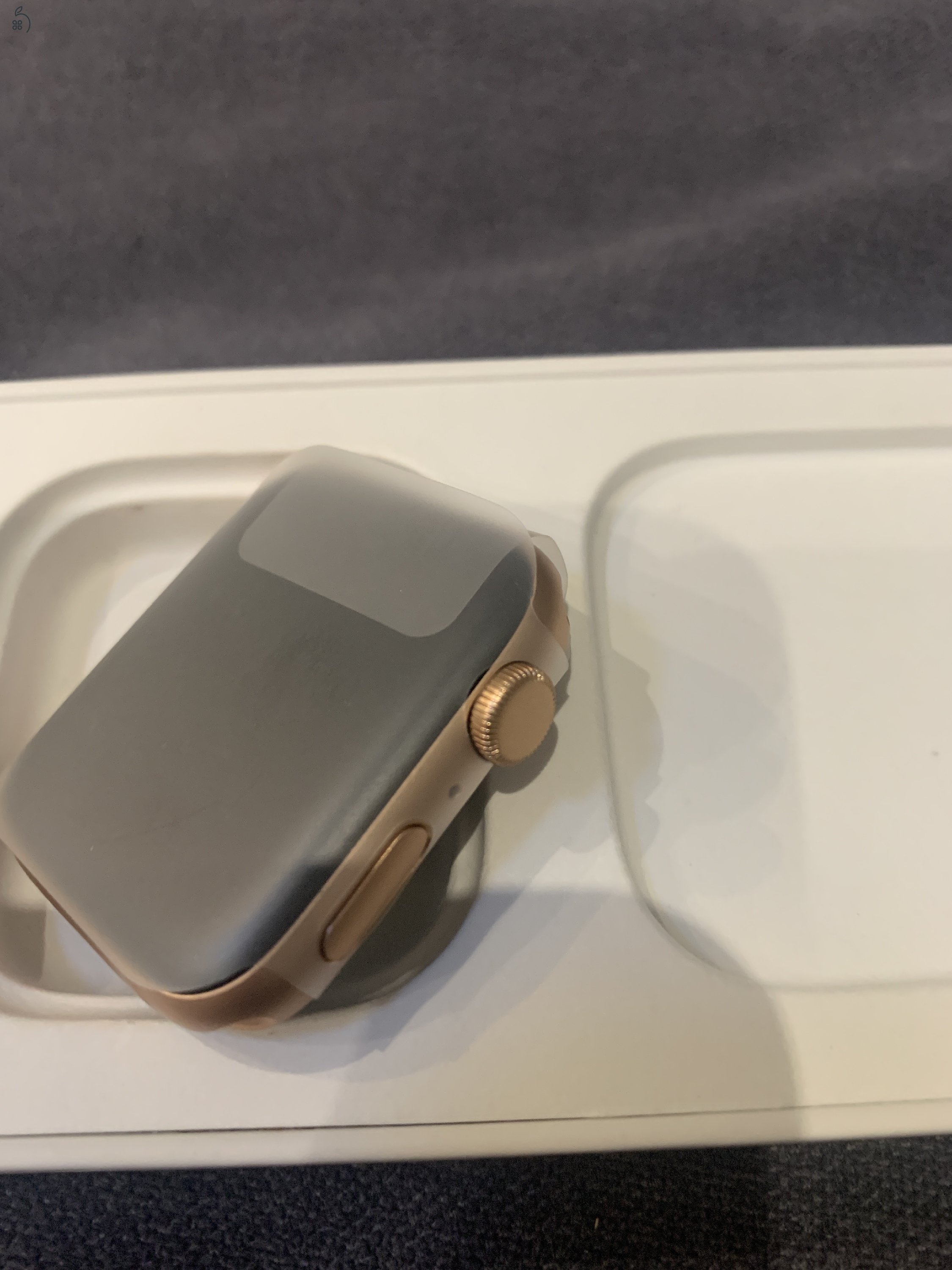 Apple Watch SE 44mm GPS (Rose Gold)
