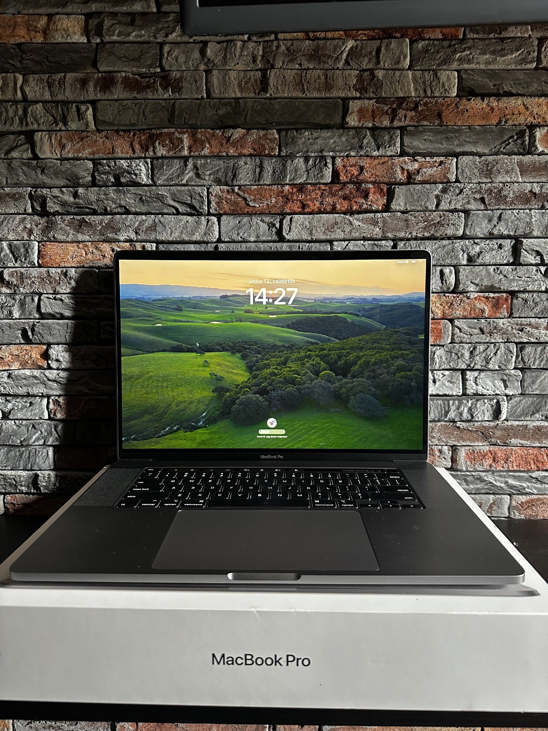 Macbook pro 16 (2020)