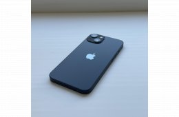 GYÖNYÖRŰ iPhone 13 128GB Midnight - 1 ÉV GARANCIA, Kártyafüggetlen, 84% Akkumulátor