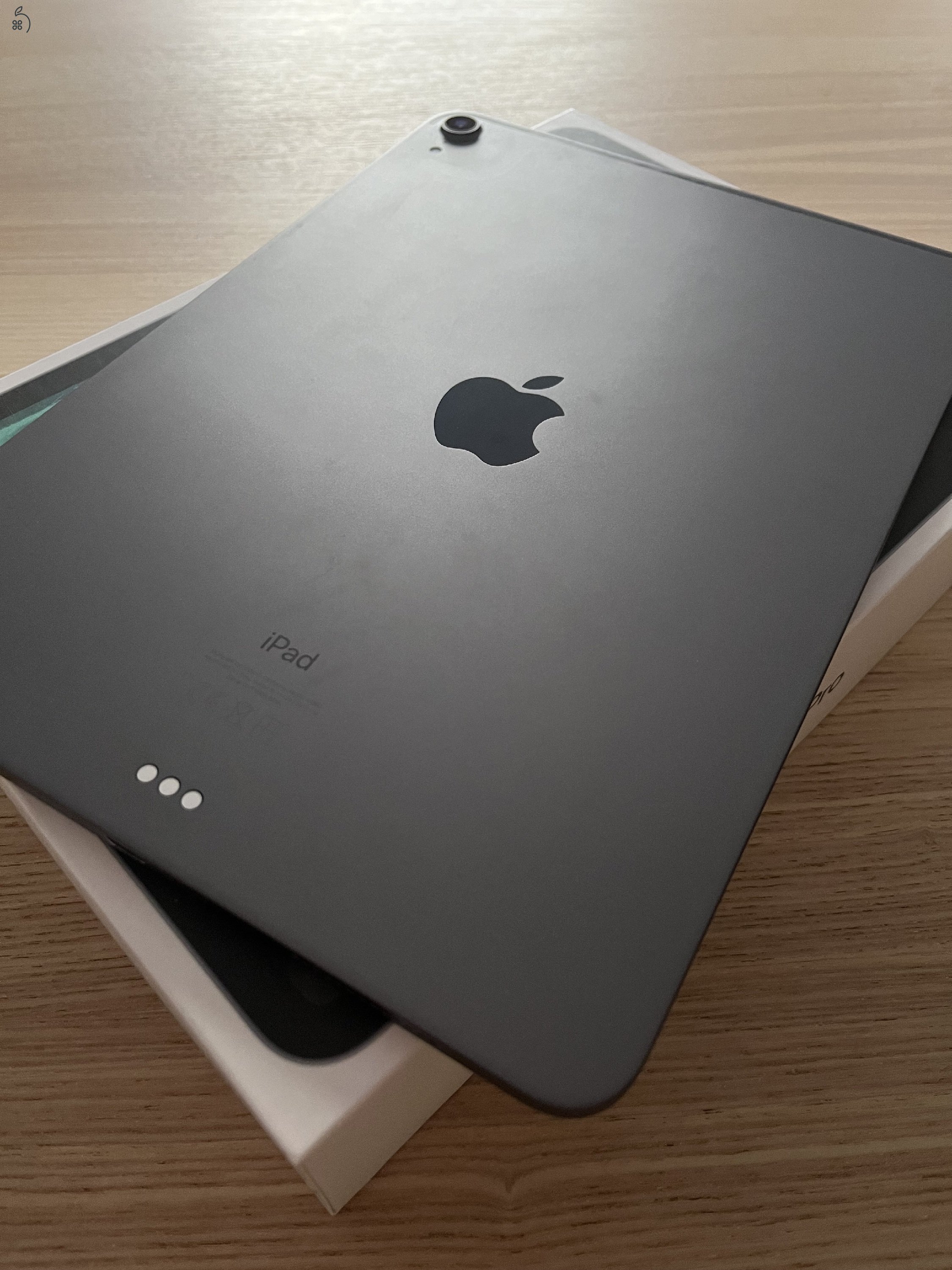 iPad Pro 256 GB ( 11 inch ) Wi-Fi