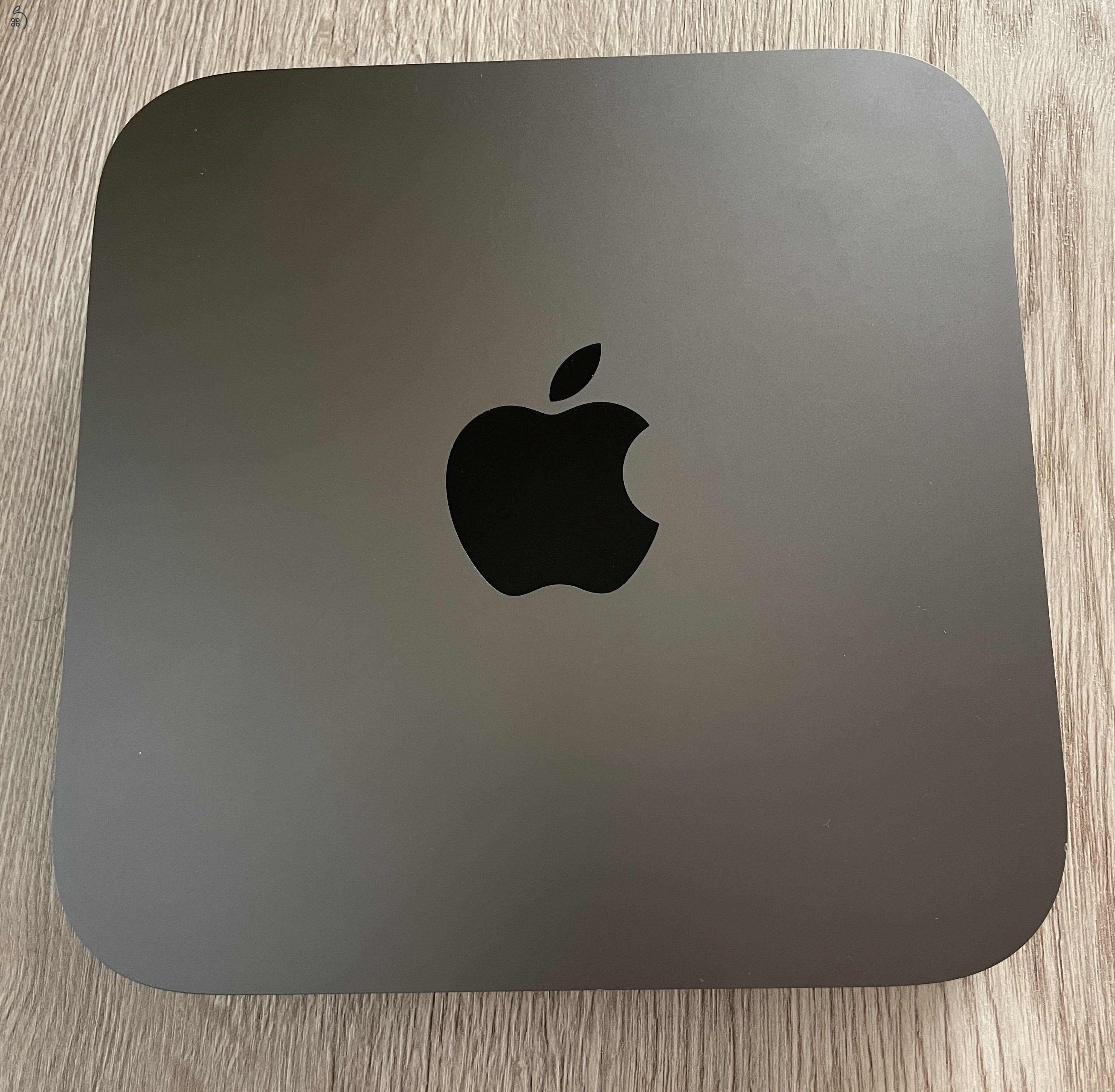 Mac Mini Intel Core i7 16GB 1TB SSD kiváló állapotban új tulajdonost keres