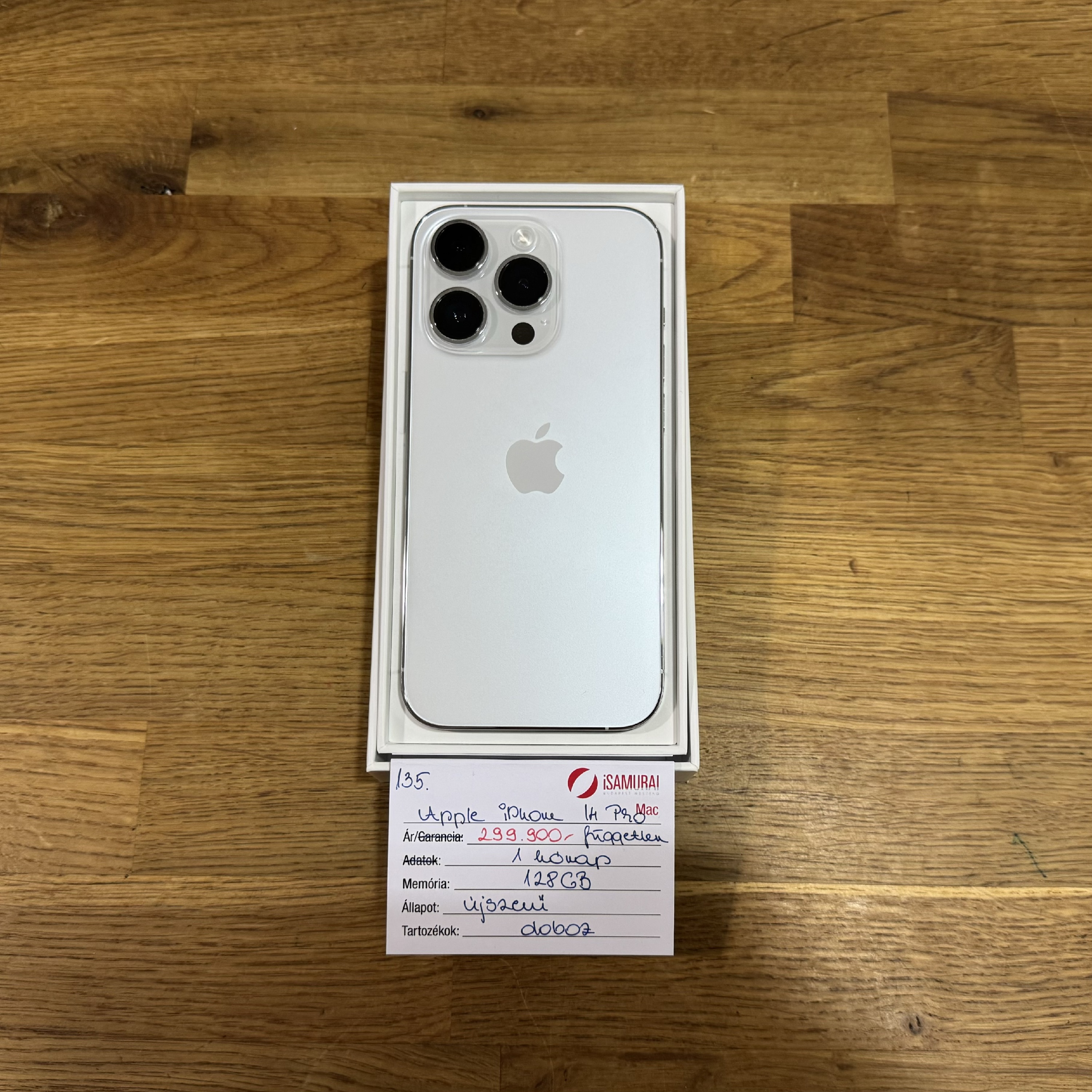 135. Apple iPhone 14 Pro - 128 GB - Silver - Újszerű