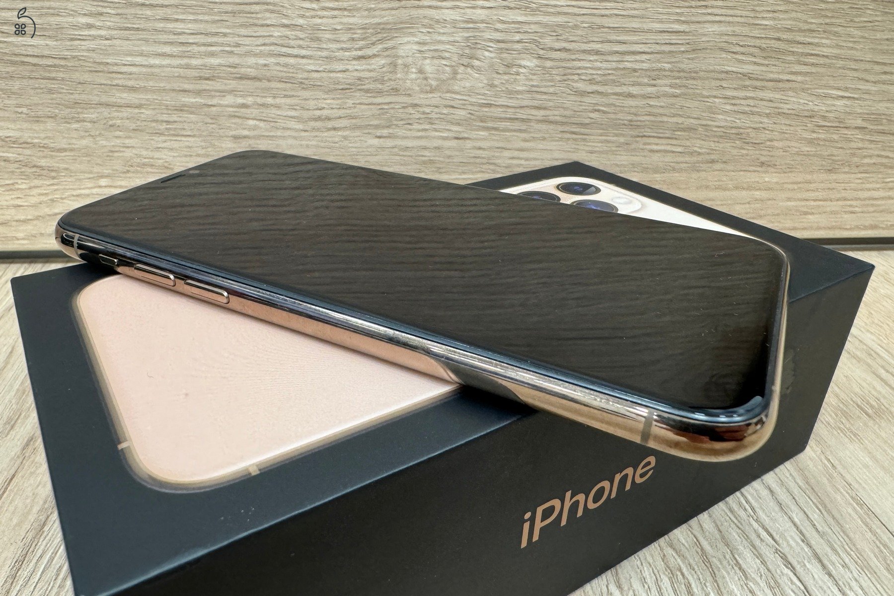 iPhone 11 Pro 64GB Gold, akku 88%, független, remek állapot