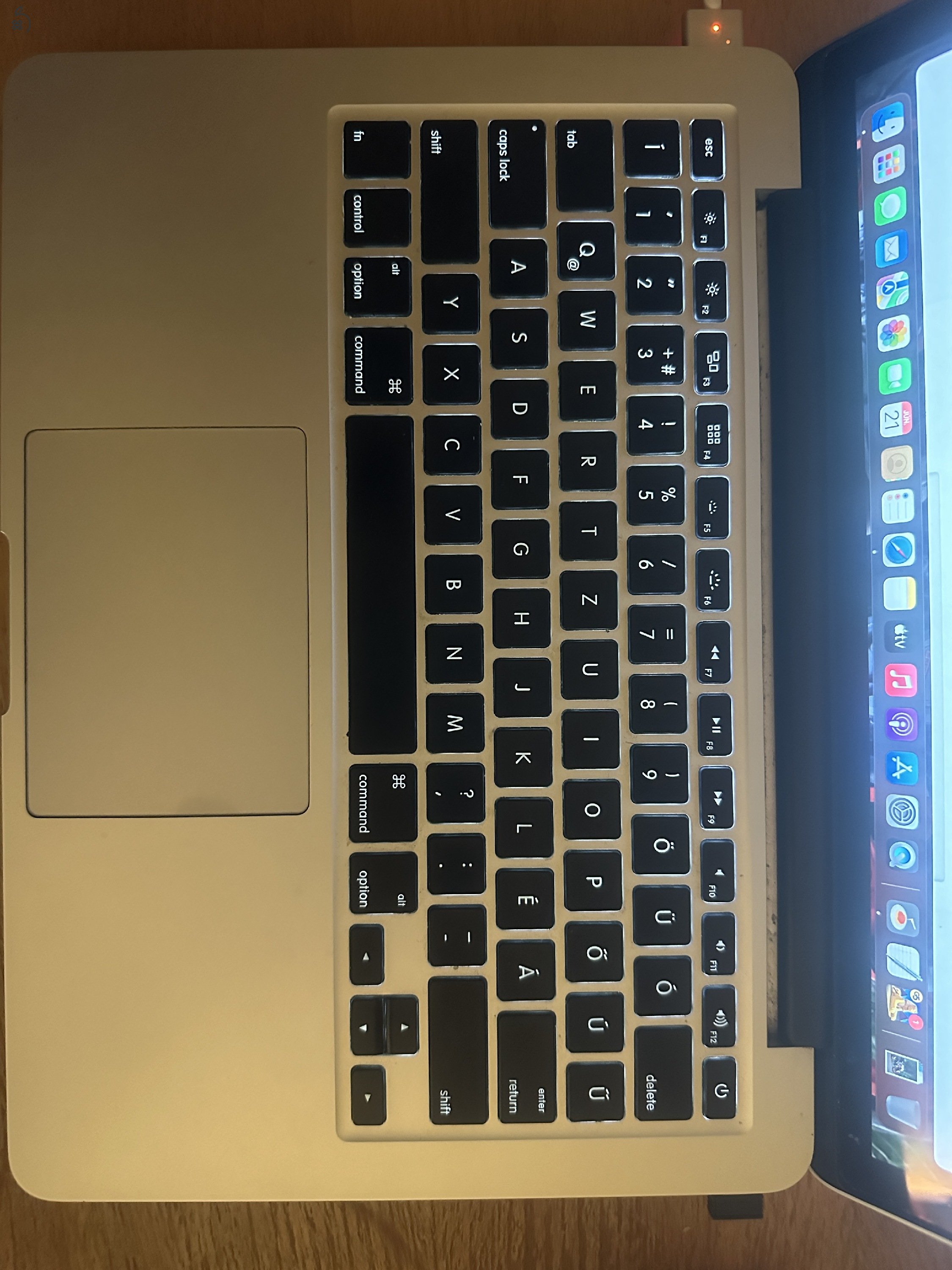 megkímélt MacBook próm