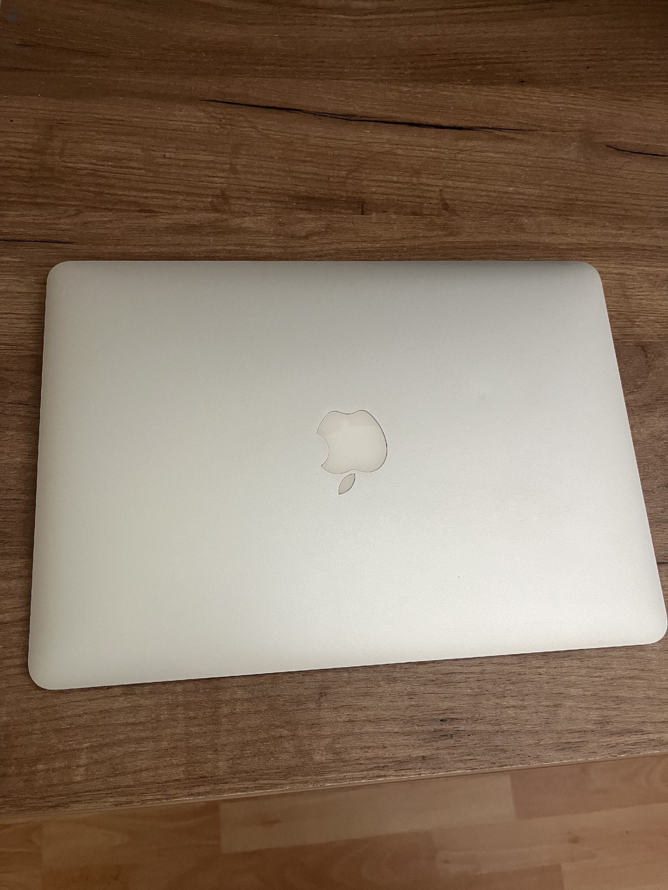 Eladó MacBookAir 13