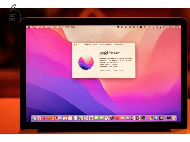 Eladó jó állapotú MacBook Pro 2015 i7 2,2Ghz 16 Gb ram 500 gb ssd