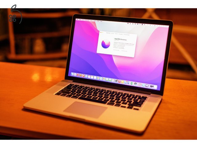 Eladó jó állapotú MacBook Pro 2015 i7 2,2Ghz 16 Gb ram 500 gb ssd