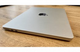 MacBook Air 13