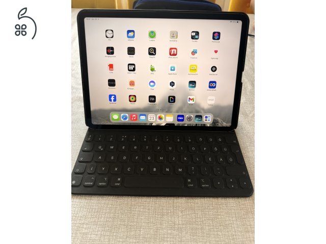 Ipad 11 pro, 3rd gen, 128gb cellular + kiegészítők