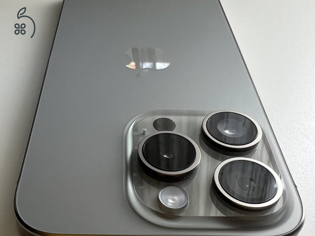 iPhone 15 Pro Titán