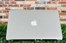 Eladó Apple Macbook AIR EU 256 GB Space Gray 2017 13 i5 8 GB SSD szép állapotú - 12 HÓ GARANCIA - 014