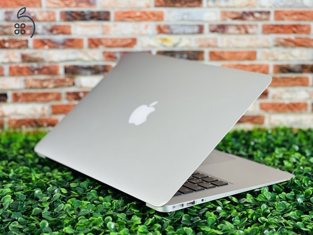 Eladó Apple Macbook AIR EU 256 GB Space Gray 2017 13 i5 8 GB SSD szép állapotú - 12 HÓ GARANCIA - 014