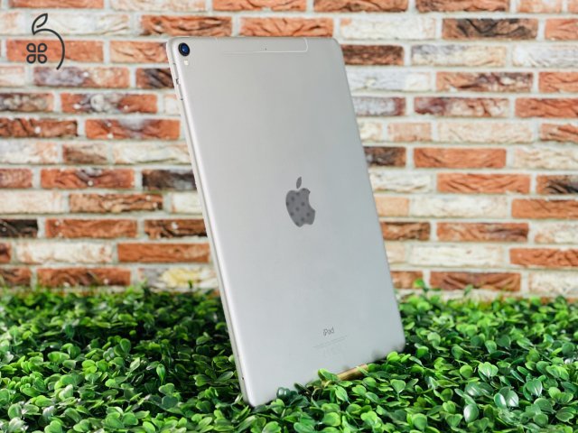 Eladó iPad Pro 1th gen 10.5 Wifi +Cellular A1709 64 GB Space Gray szép állapotú - 12 HÓ GARANCIA - 5310