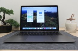 Apple Retina Macbook Air 13 - 2020 - Használt, megkímélt