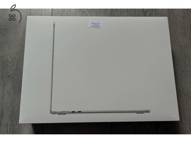 MacBook Air 15,3