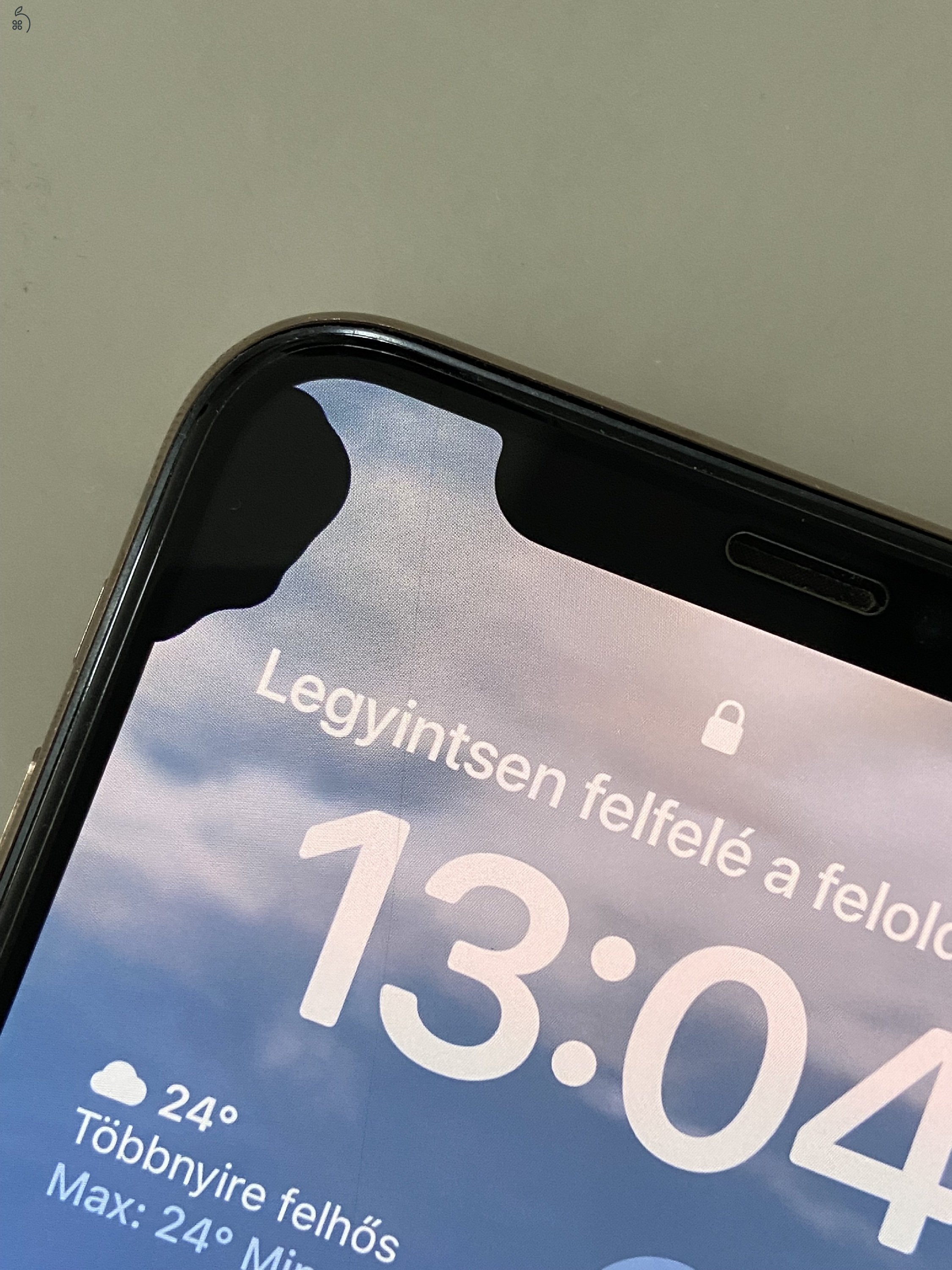 Belső képernyő hibás Iphone XS