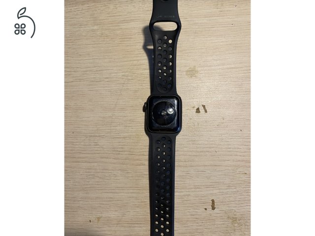 Apple Watch SE 2020 Aluminium 40mm LTE