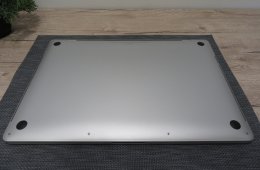  Apple Retina Macbook Pro 16 - 2019 - Használt, újszerű - 102 ciklus az akkuban!!