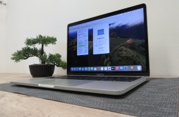 Apple Retina Macbook Pro 13 - 2020 - Használt, megkímélt