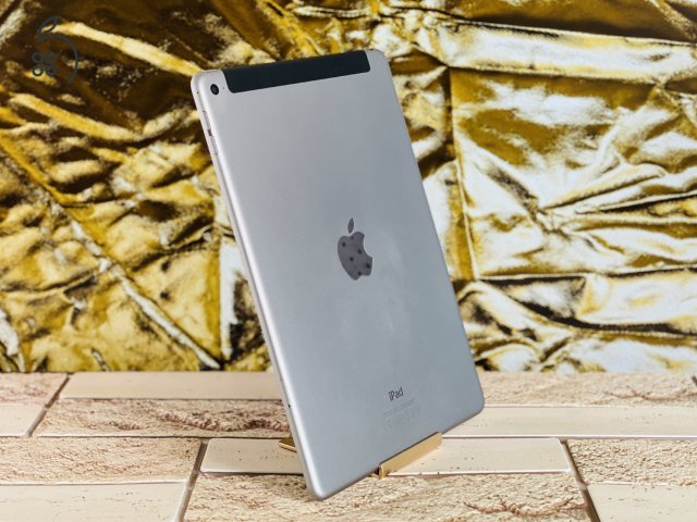 Eladó iPad Air 9.7 Wifi +Cellular A1567 128 GB Space Gray szép - 12 HÓ GARANCIA - L5339