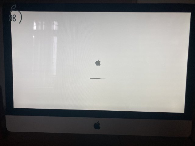 2010-es 27-es iMac (HIBÁS)