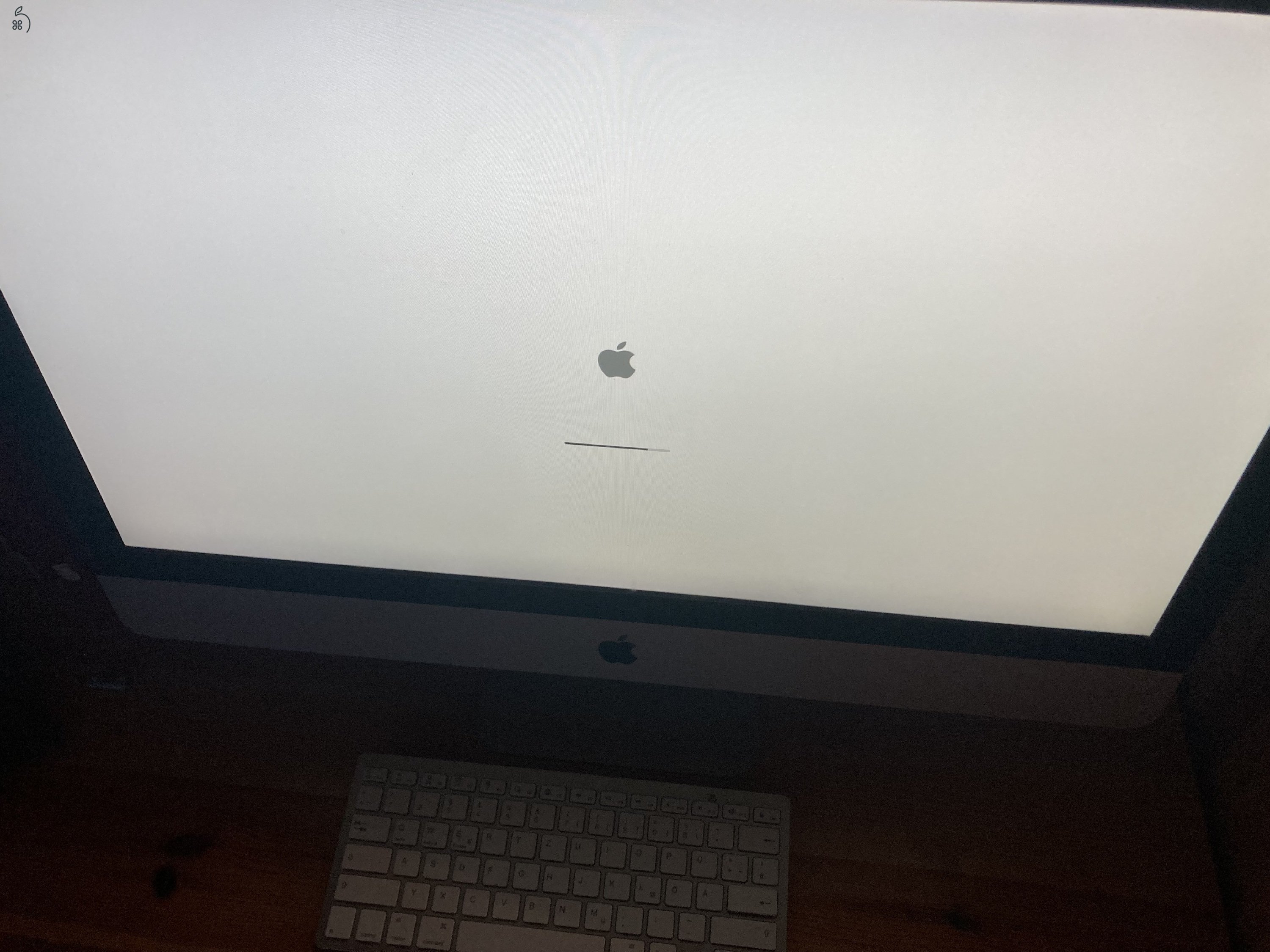 2010-es 27-es iMac (HIBÁS)