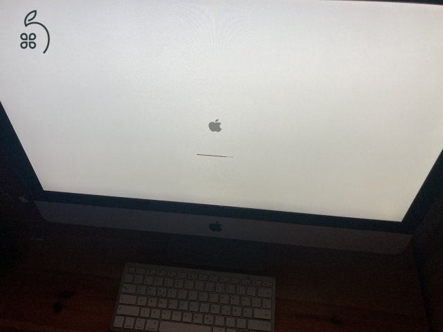 2010-es 27-es iMac (HIBÁS)