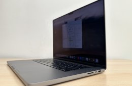 Üzletből, Macbook Pro Retina 16