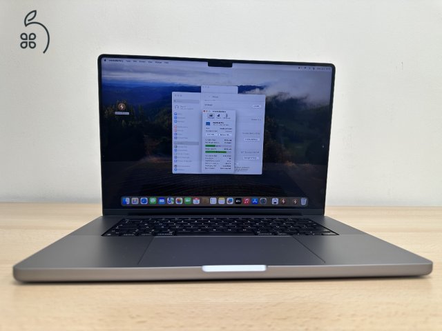 Üzletből, Macbook Pro Retina 16