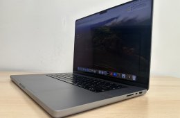 Üzletből, Macbook Pro Retina 16