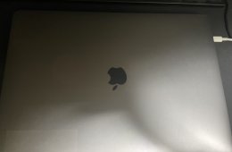 MacBook Pro 2017 15” 2,9 Ghz I7, 16/512 Gb, Radeon 560