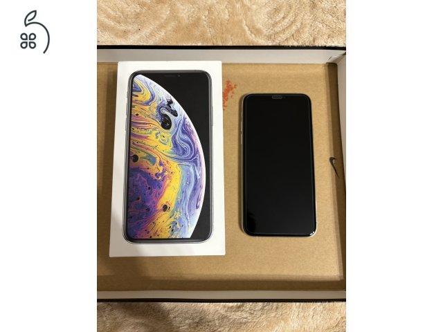 iPhone XS - Silver 64GB KÁRTYAFÜGGETLEN