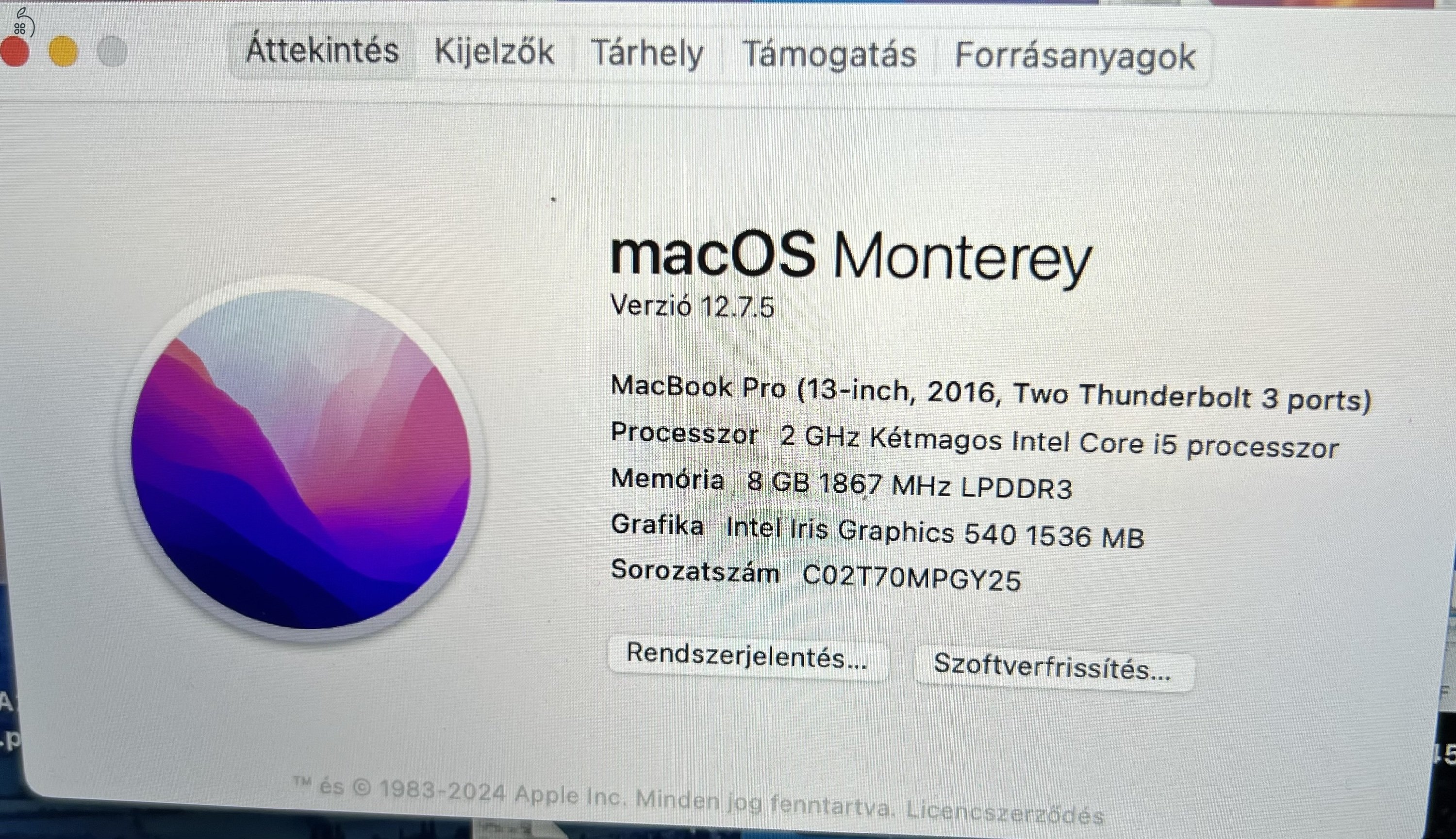 Mabook Pro 2016 - 2Ghz i5 - 8GB - Magyar billentyűzet