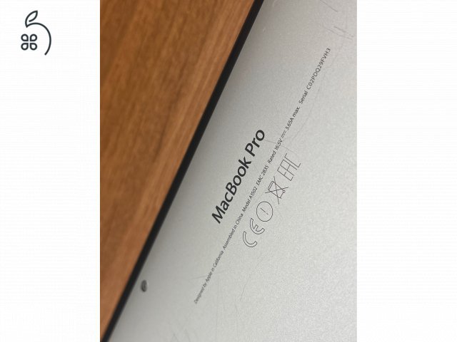 MacBook Pro Retina 13” early 2015, i5 2.7 GHz, 8GB, 1TB