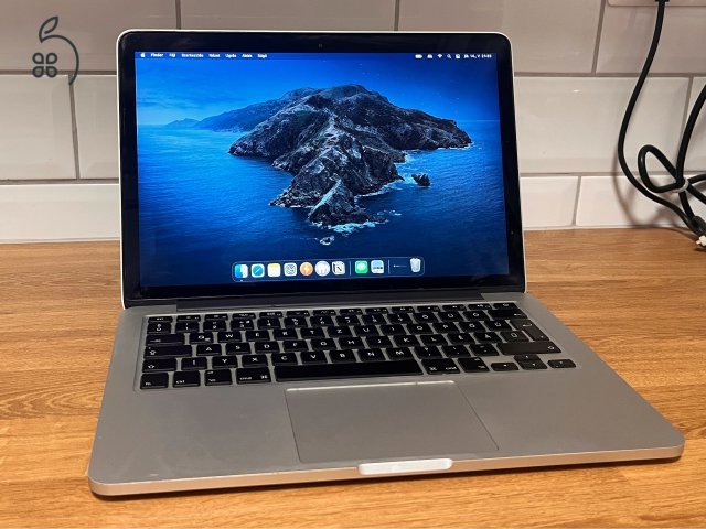 MacBook Pro Retina 13” early 2015, i5 2.7 GHz, 8GB, 1TB