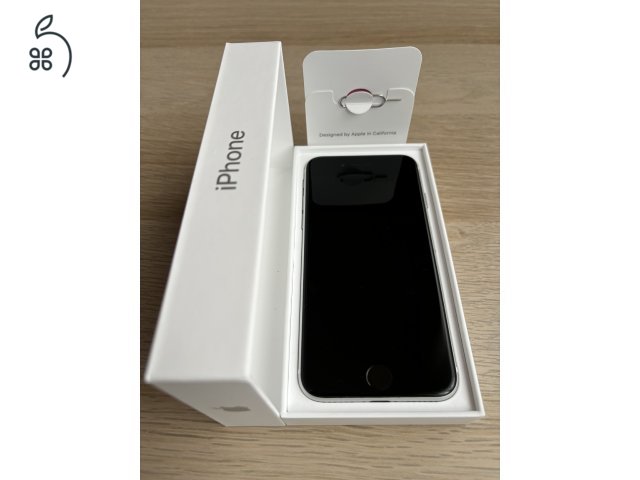 Apple iPhone SE 2020 64GB kártyafüggetlen fehér