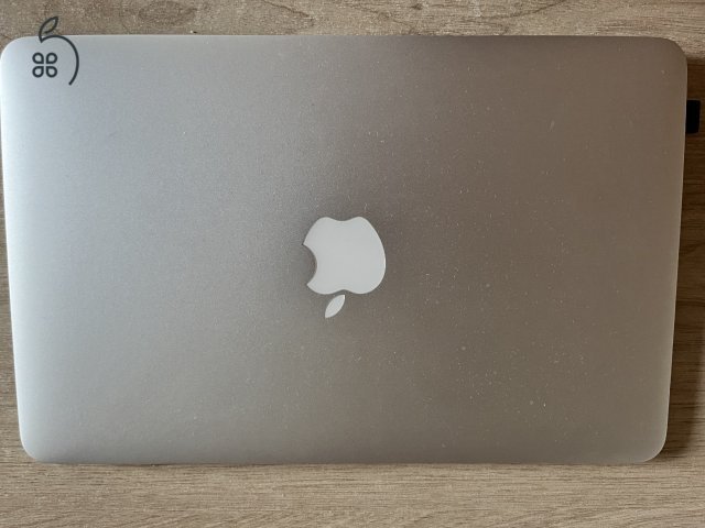 MacBook air 11” 2015 
