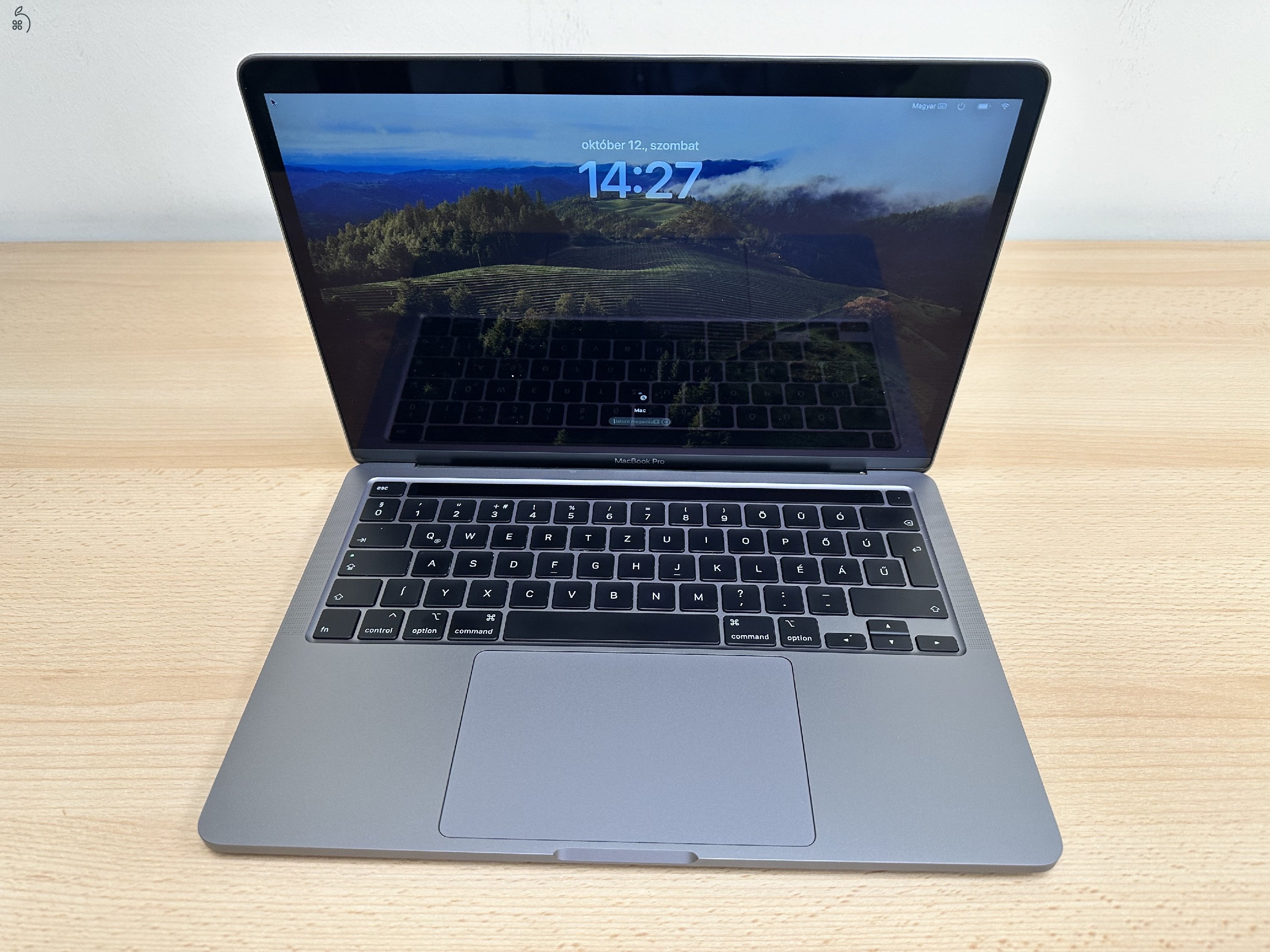 Üzletből, garanciával, Macbook Pro Retina 13