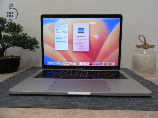 Apple Retina Macbook Pro 13 - 2017 - Használt, megkímélt