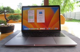 Apple Retina Macbook Pro 13 Touchbar - 2017 - Használt, megkímélt