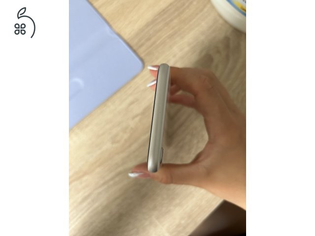 Iphone SE 2020- fehér, 64 GB
