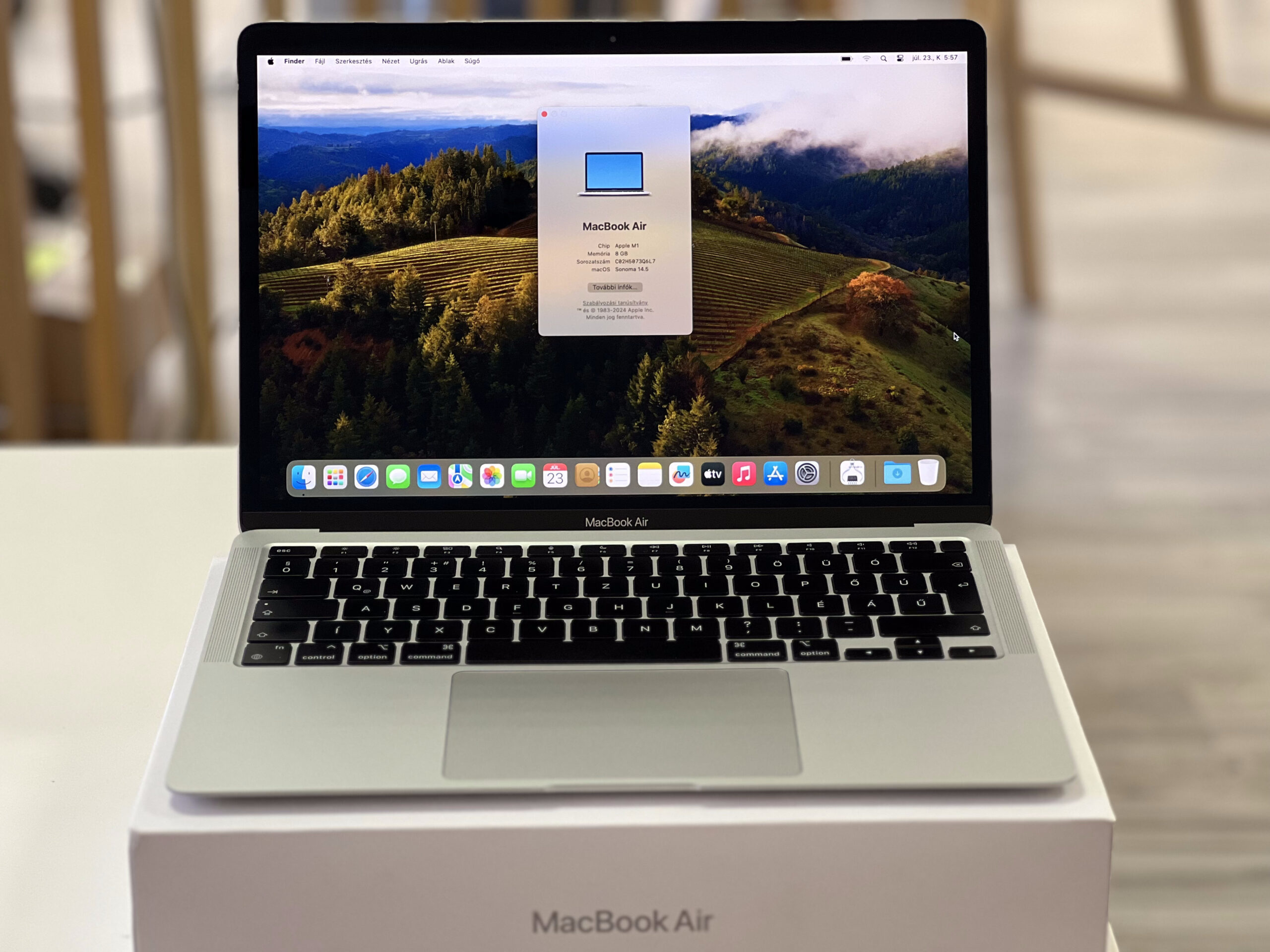 Hibátlan MacBook Air 2020 13 M1 256GB 1 ÉV Garanciával Számlával