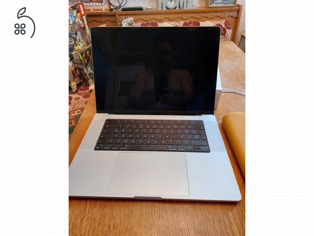 MacBook Pro 16