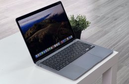 MacBook Air 2020 13 M1 256GB 1 ÉV Garanciával Számlával
