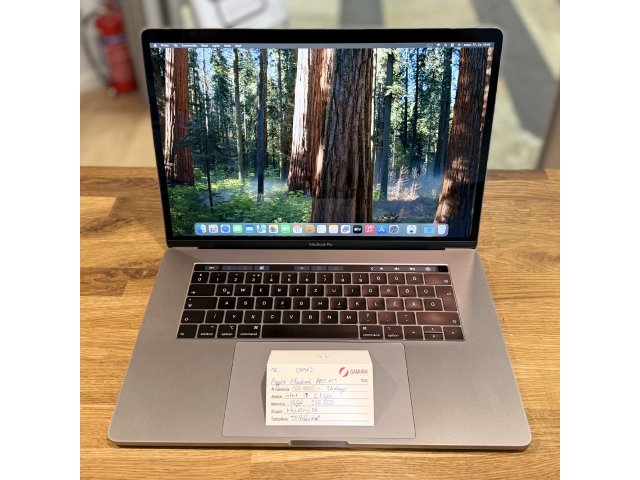 Apple MacBook Pro 15