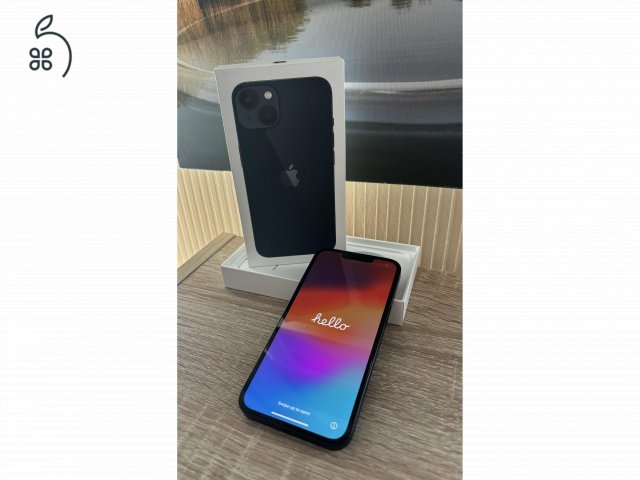 Apple iPhone 13 128 GB Midnight ÚJSZERŰ