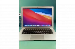 !! 1 ÉV GARANCIA !! Apple Macbook AIR ENG 128GB SSD Silver 2015 13″ i5 8 GB RAM szép állapotú – 12 HÓ GARANCIA – BM084