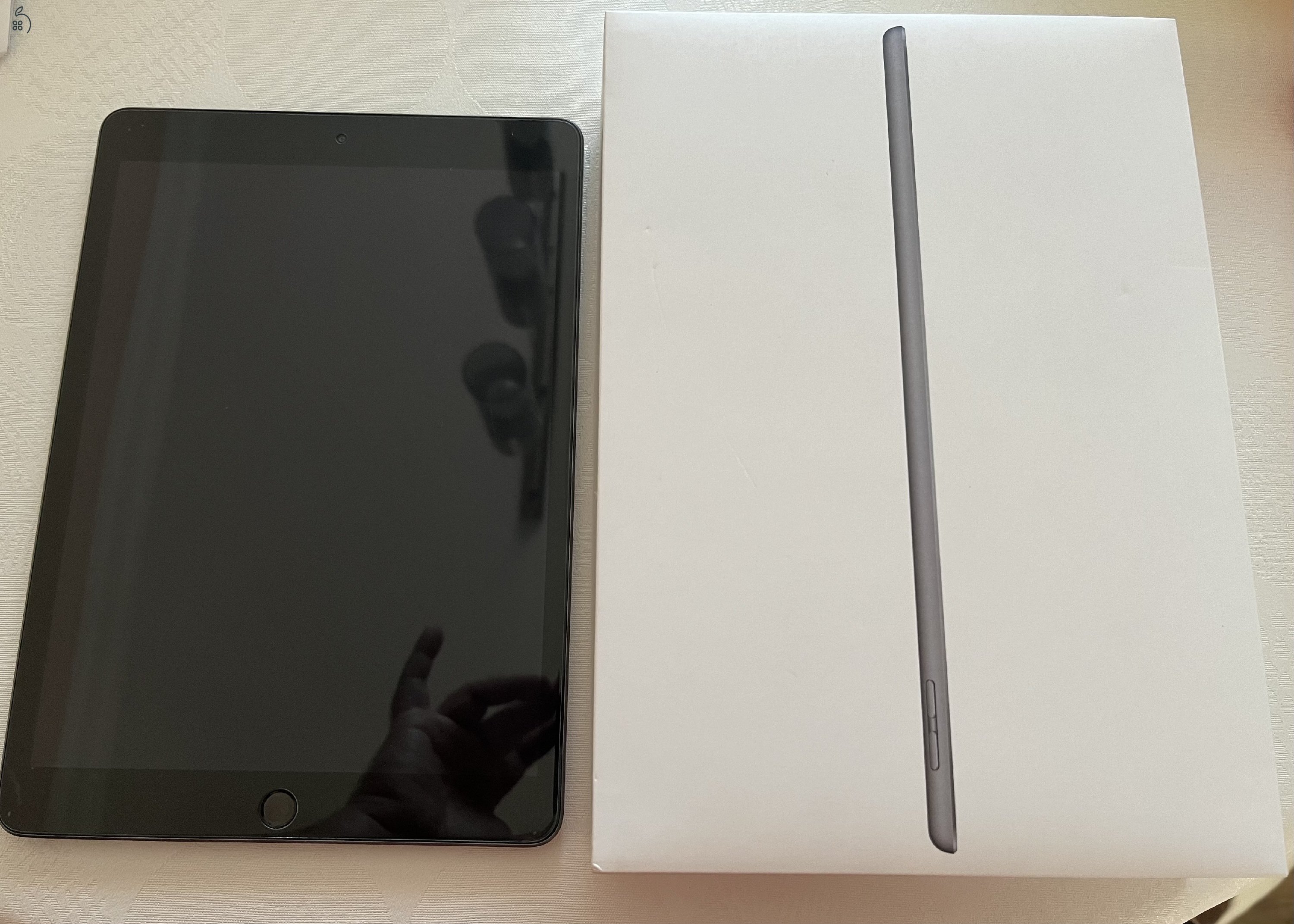 Ipad 8th Wifi + Cellular 128 GB