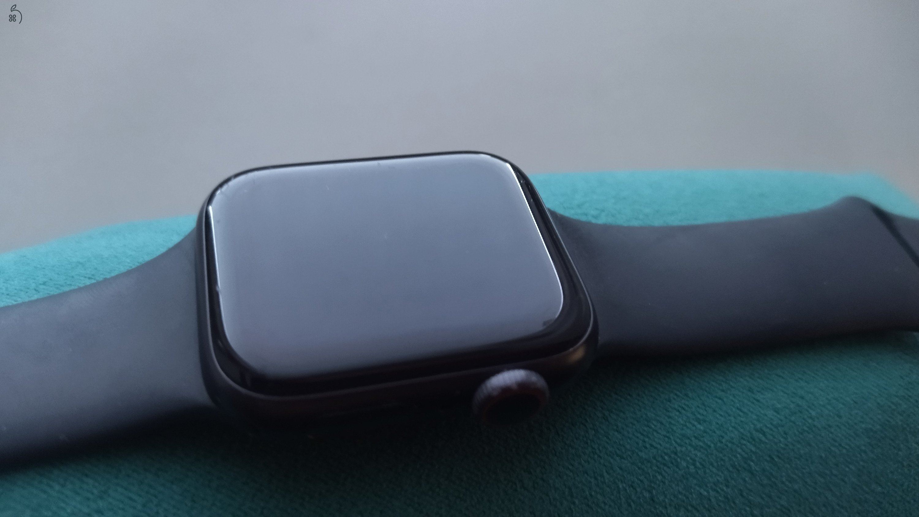 Apple watch S6 Cellular 40mm fekete