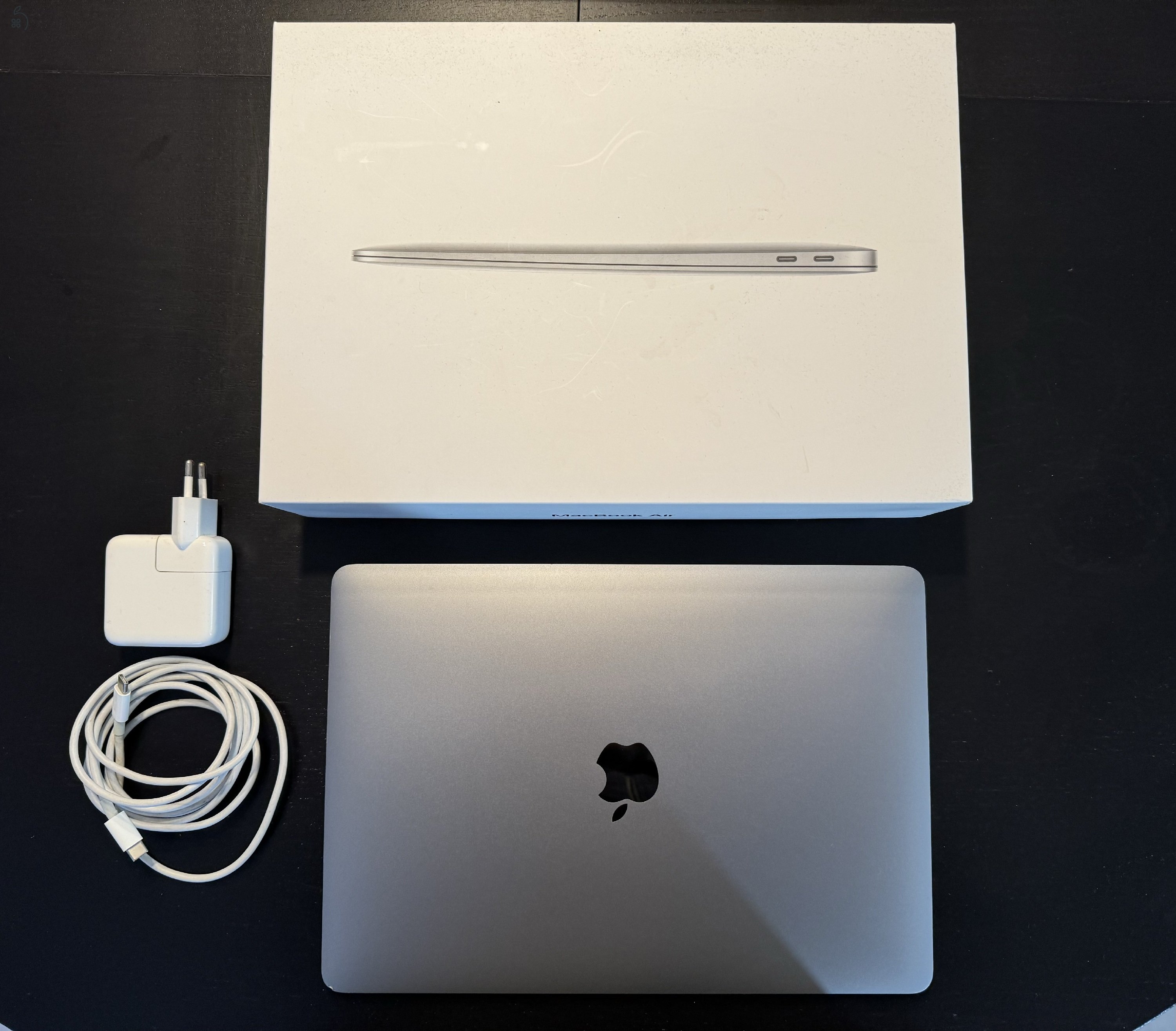 Macbook Air Retina 256 GB SSD / 16 GB RAM / Magyar billentyűzet